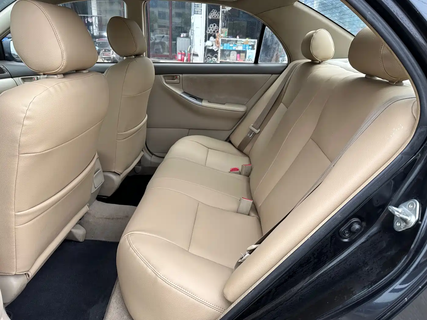 Toyota Corolla 2011 1.6L Manual Classic Edition фото 10