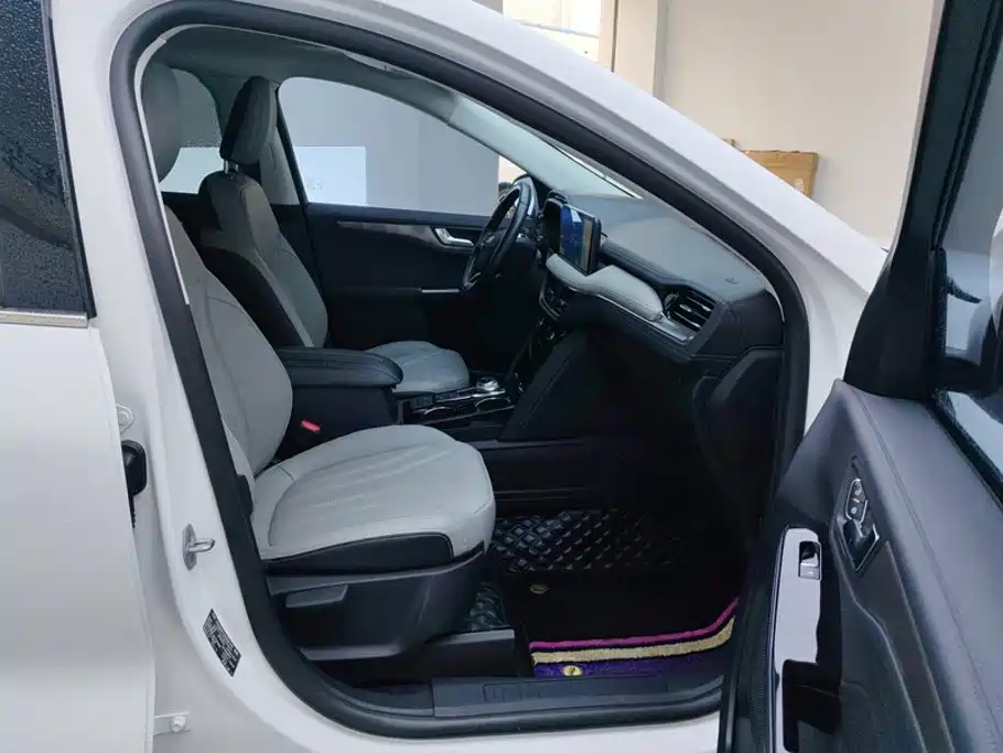 Ford Escape 2021 2020 EcoBoost 245 2WD Premium Edition