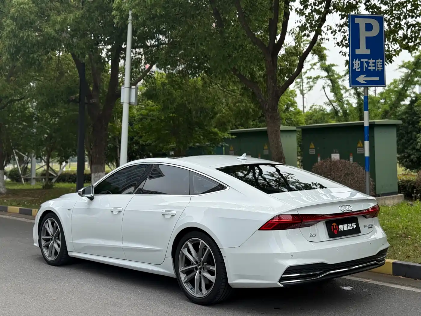 Audi A7 2019 55 TFSI quattro Dynamic Type фото 4