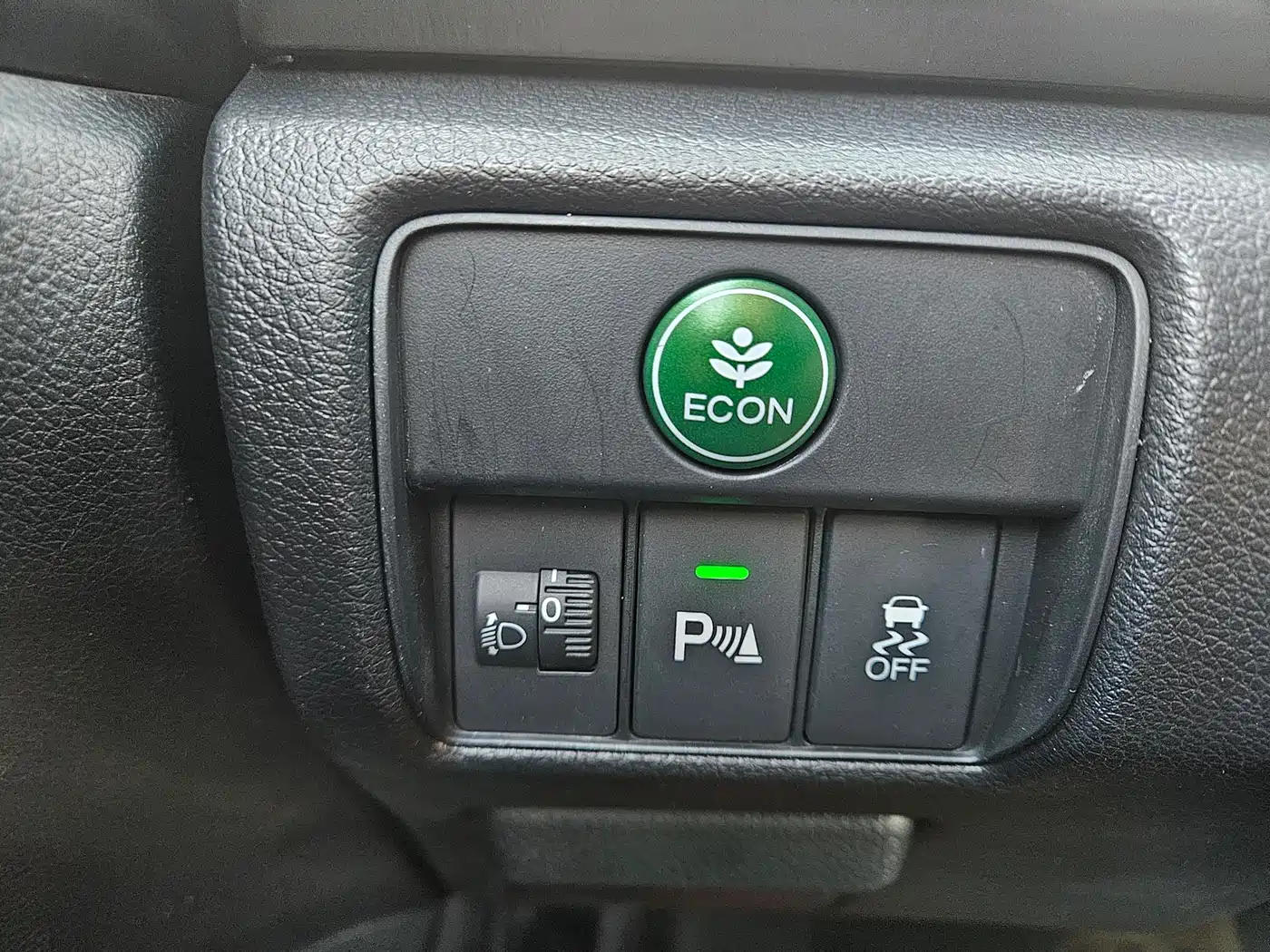 Honda Accord 2014 2.0L LX Comfort Edition фото 15