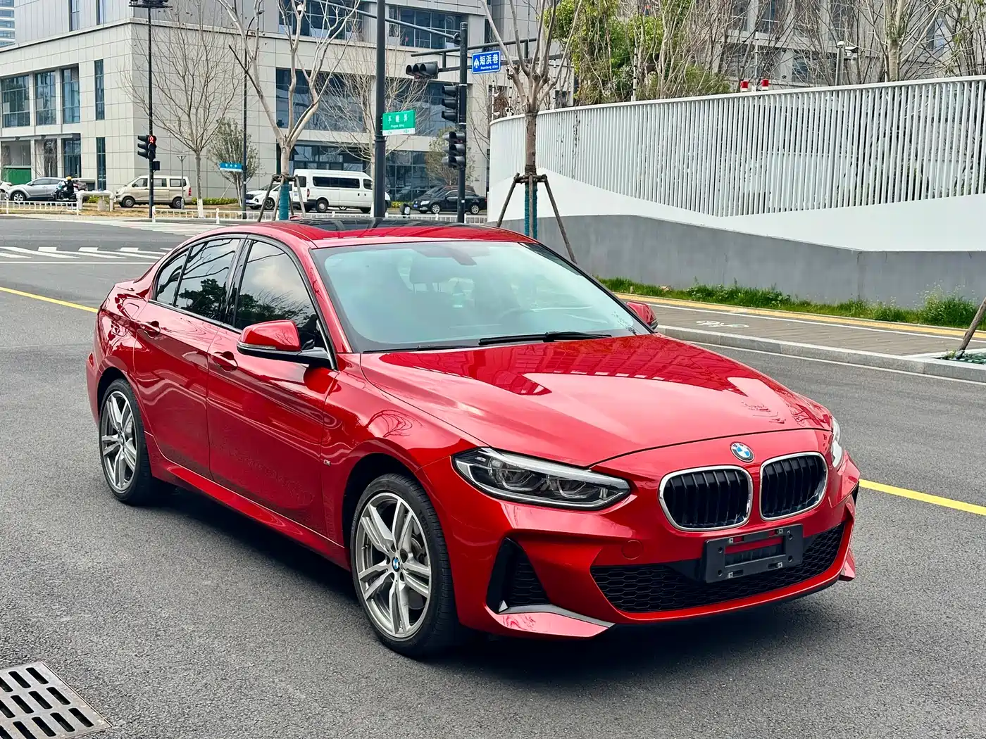 BMW 1 Series 2020 Model 125i Leading M Sport Package фото 3