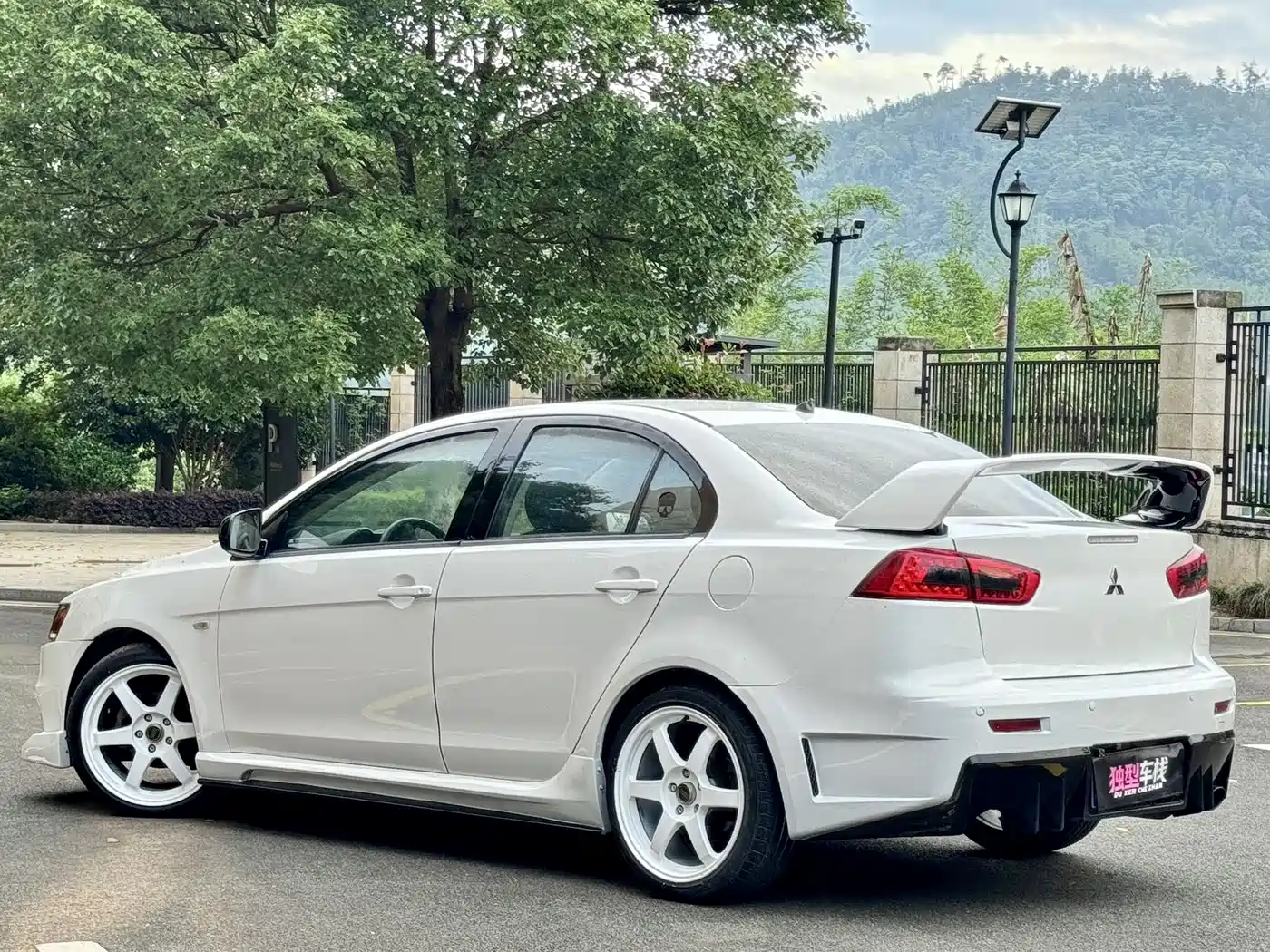 Mitsubishi Lancer EX 2012 Zhishang 1.8L Manual Luxury фото 11