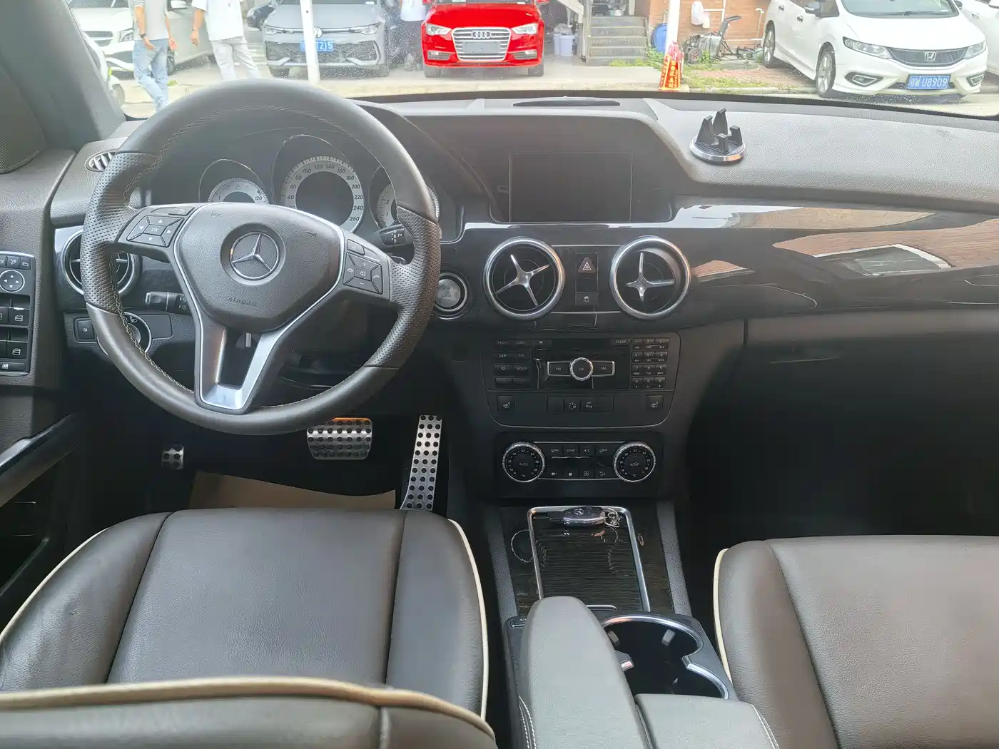 Mercedes-Benz GLK-Class 2013 Facelift GLK 300 4MATIC Luxury фото 9