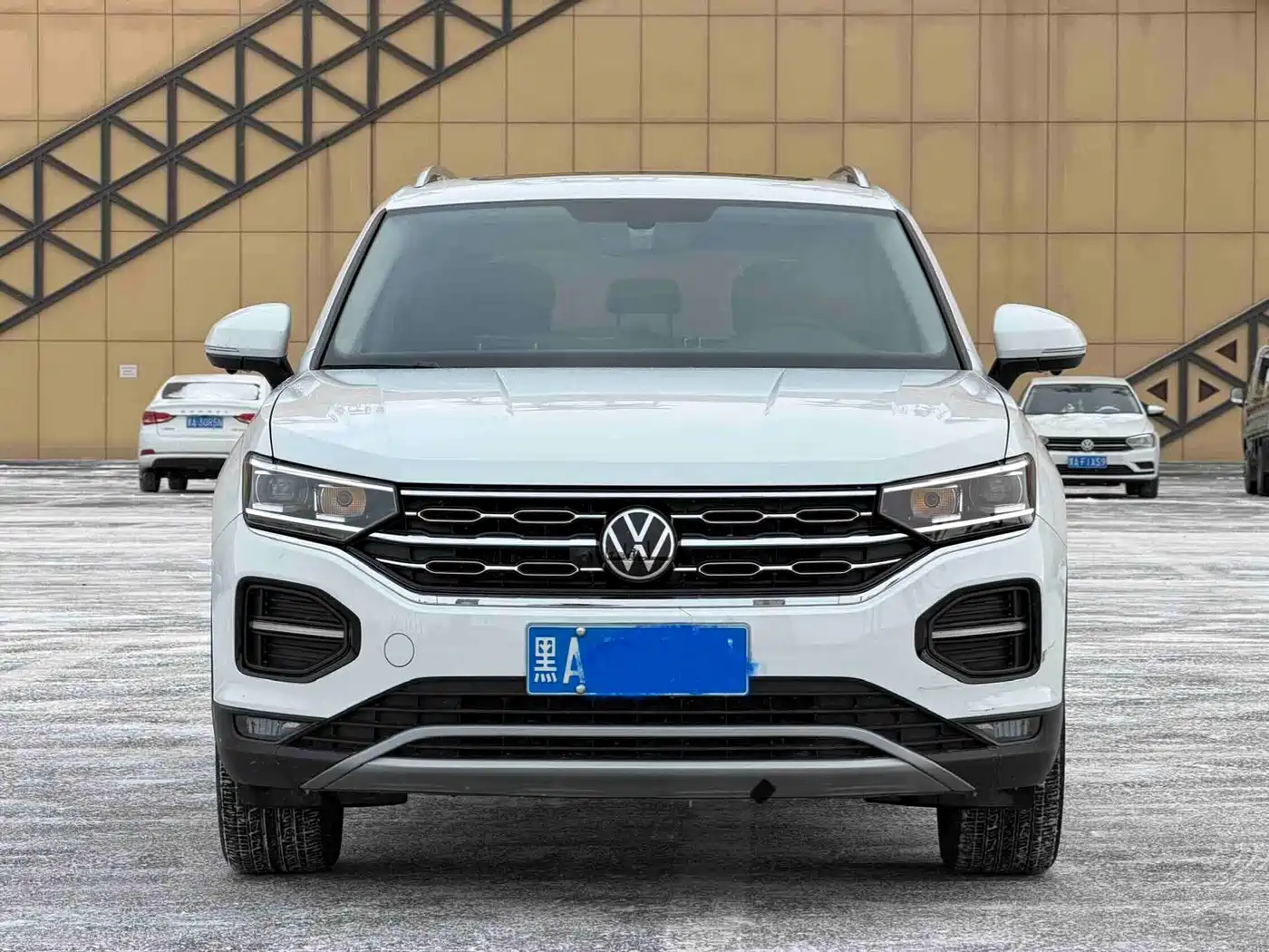 Volkswagen Tayron 2022 280TSI 2WD Luxury Smart Connect Edition фото 2