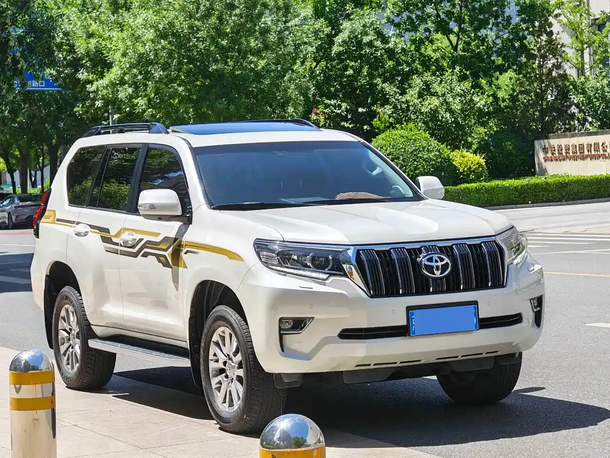 Toyota Prado 2018 3.5L Auto TX-L фото 4