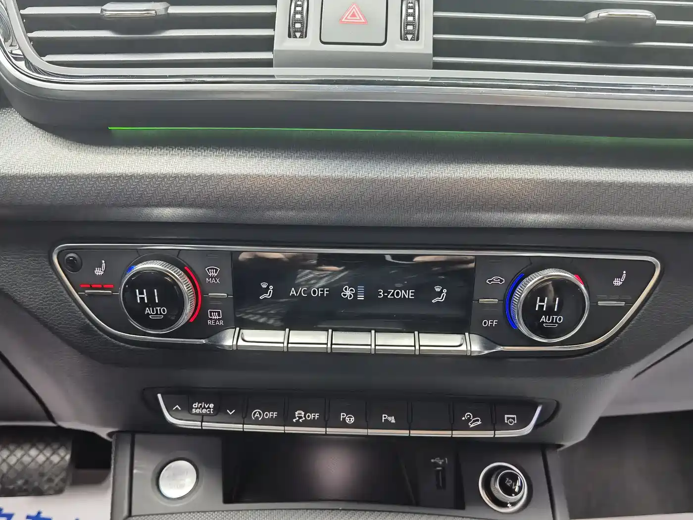 Audi Q5L Sportback 2022 Facelift 40 TFSI Luxury Style фото 12