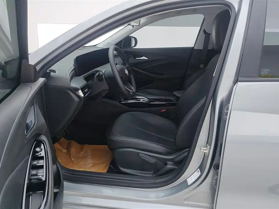 Buick Verano 2023 Pro Joy Edition фото 9