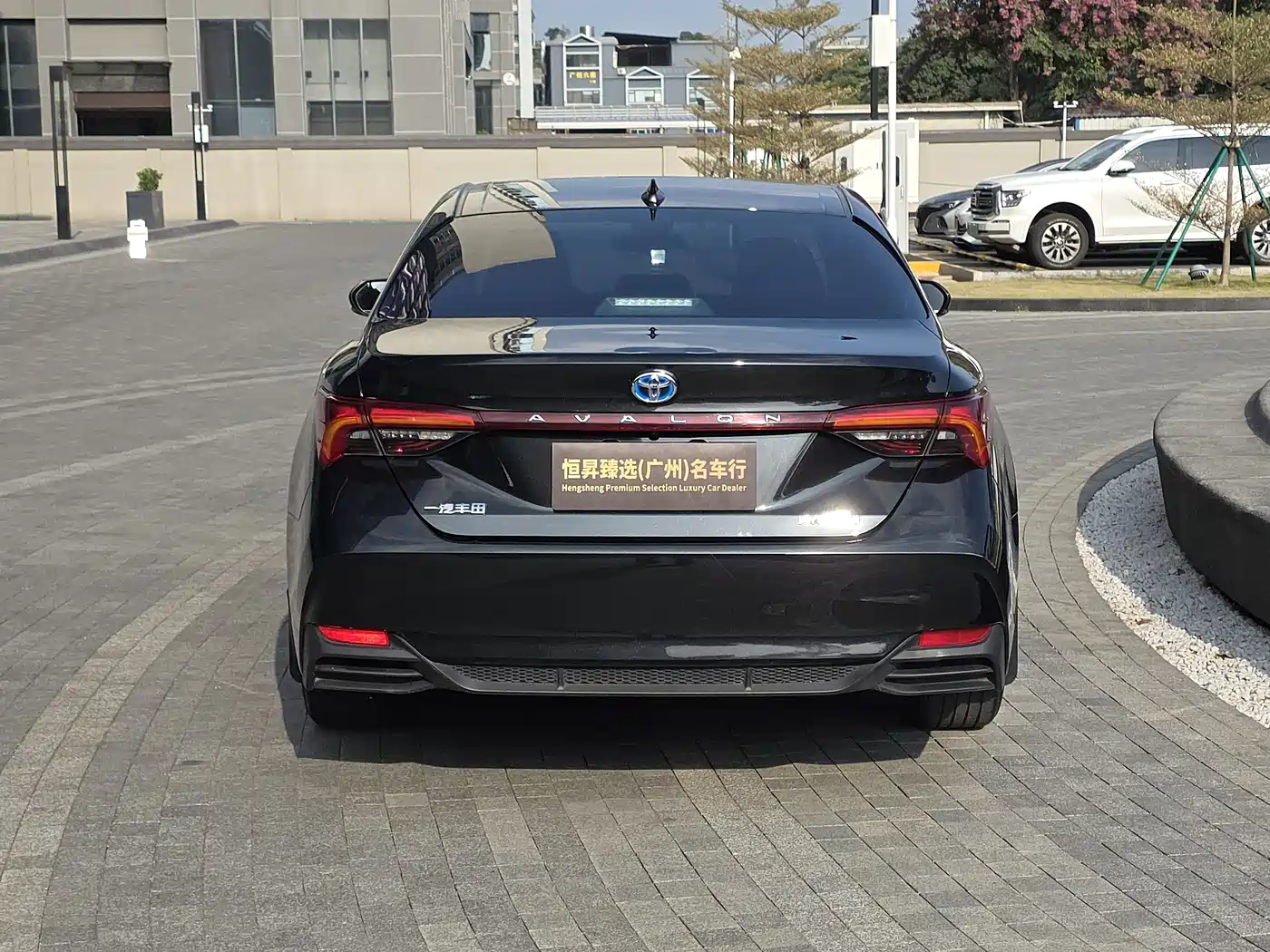TOYOTA ASIAN DRAGON