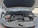 Фото 11 - Geely Coolray