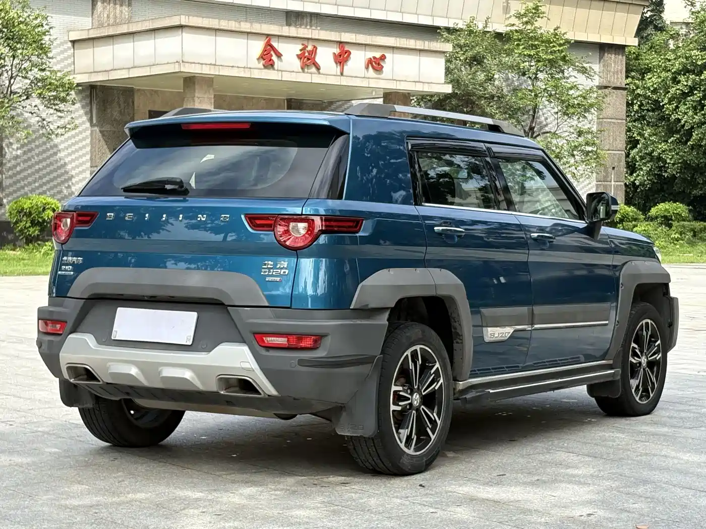 BAIC ORV Beijing Offroad BJ20 2018 2016 1.5T CVT Luxury