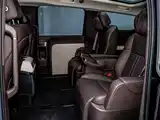 Фото 6 - Li Auto MEGA