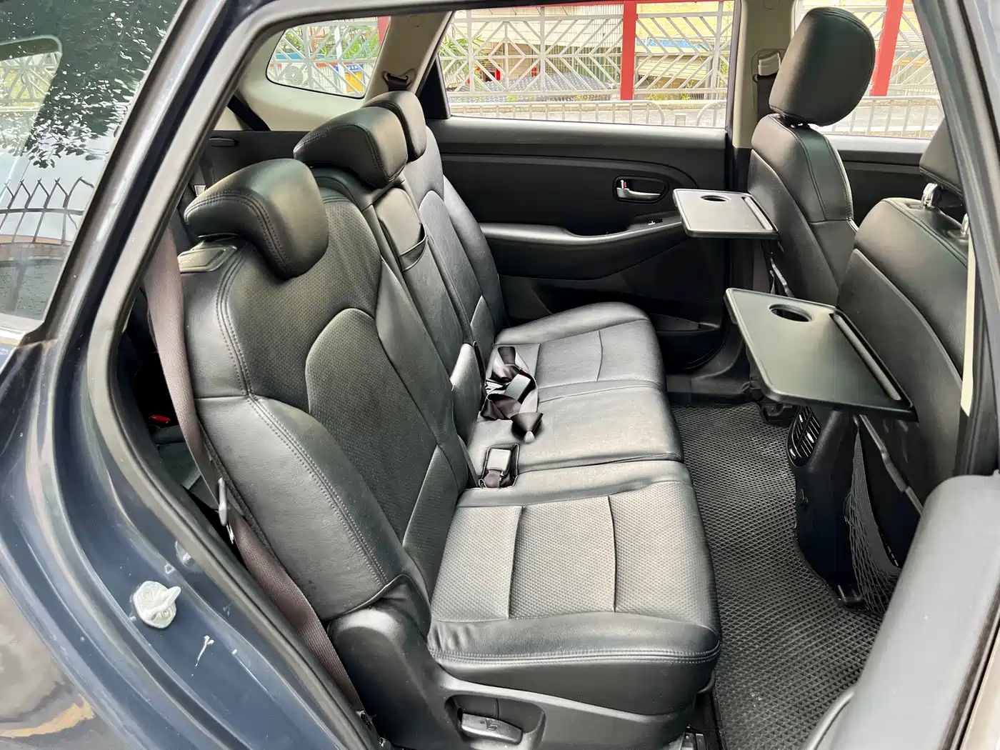 Kia Carens 2013 2.0L 7-Seat Auto Standard China IV фото 13