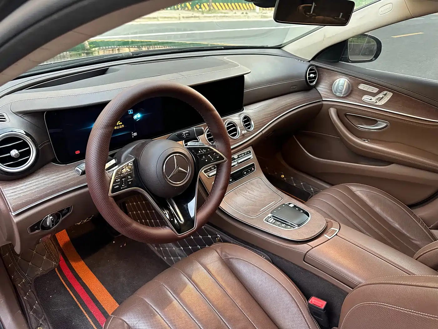 Mercedes-Benz E-Class 2021 E 300 L Premium фото 4