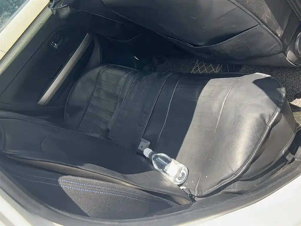 Haval H1 2016 Red Label 1.5L AMT Comfort фото 12