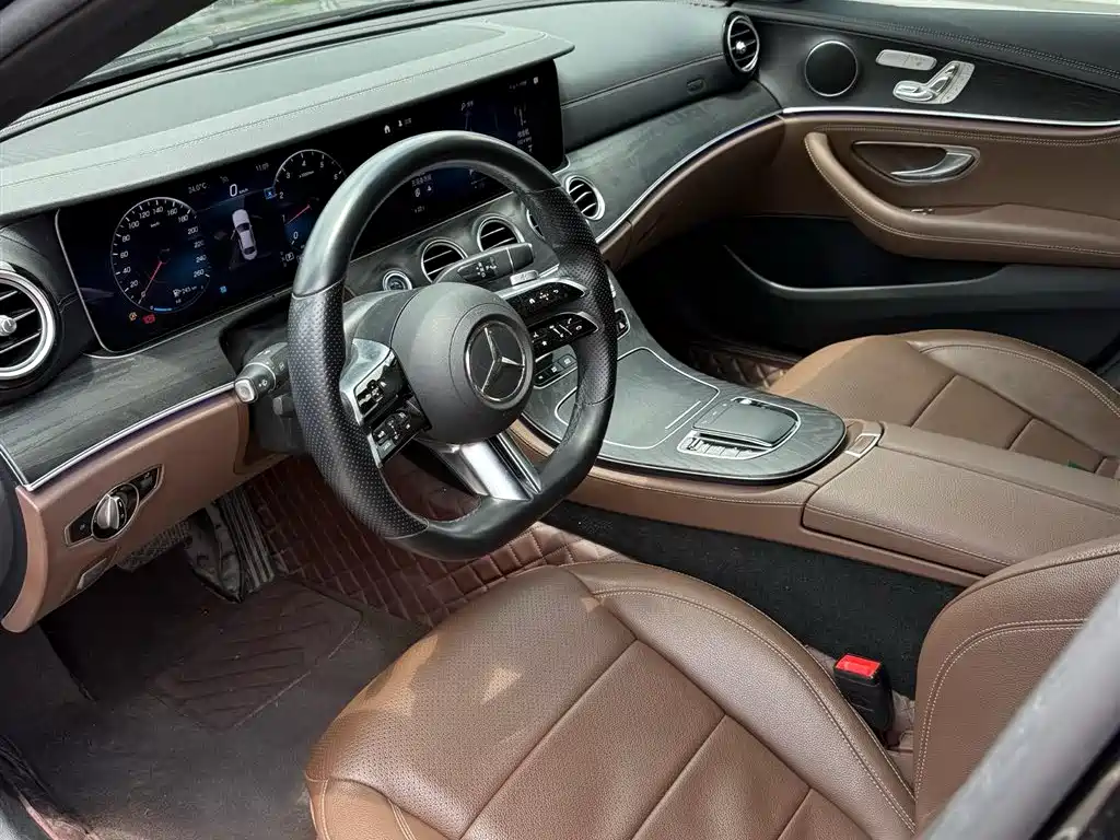 Mercedes-Benz E-Class 2021 E 300 L Sport Luxury Edition фото 5