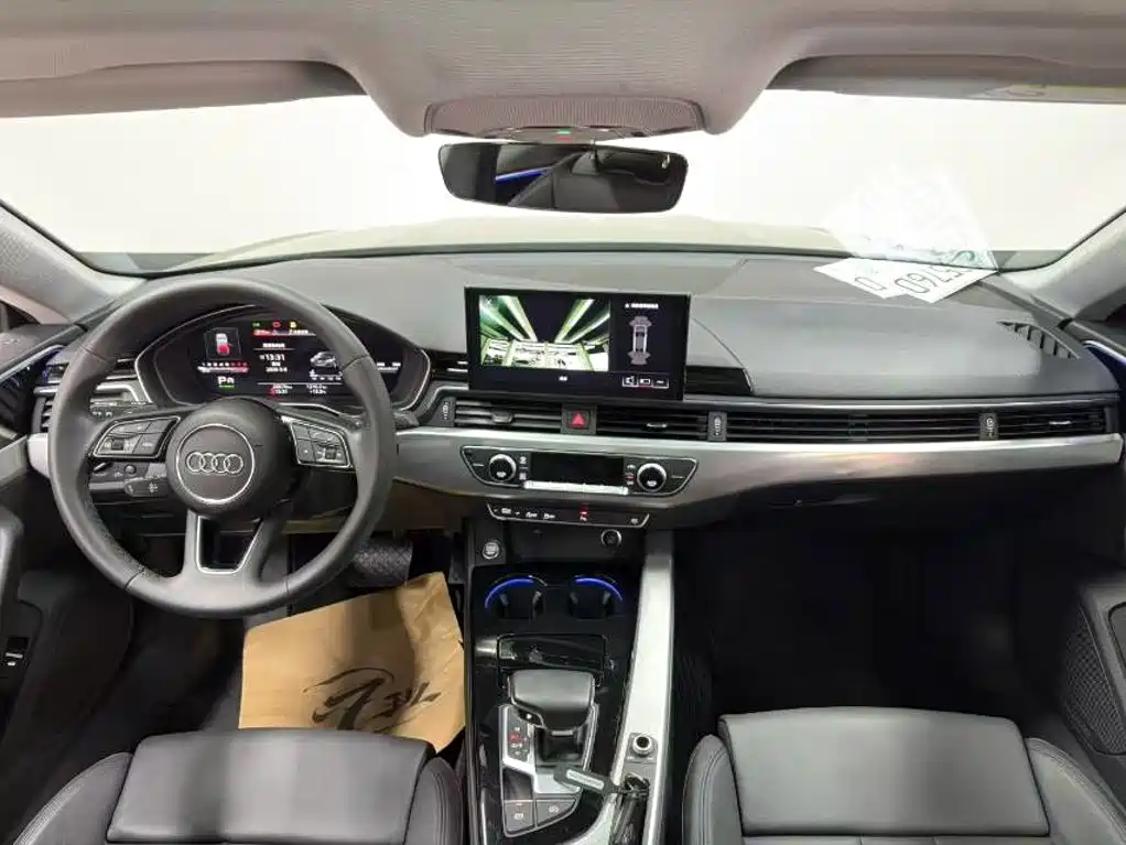 Photo 3 - Audi A5 (Import)