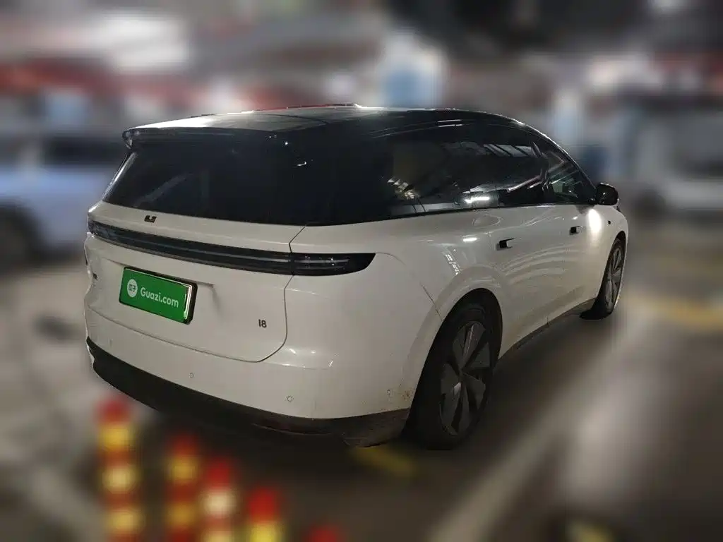 Li Auto Li i8 2025 2025 Standard Edition
