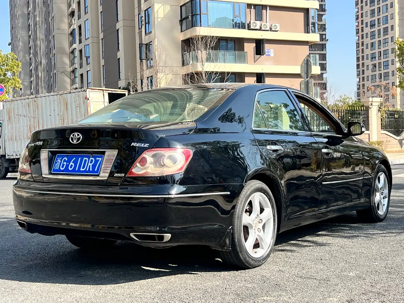 Toyota Reiz 2009 2.5S AVX Edition фото 5