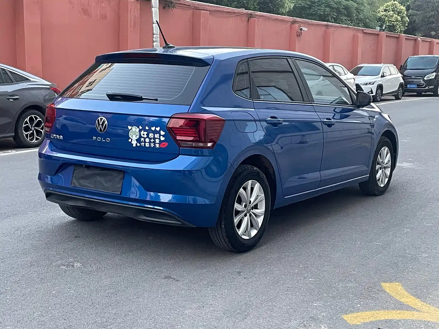 Volkswagen Polo 2021 Plus 1.5L Automatic Colorful Tech Edition фото 11
