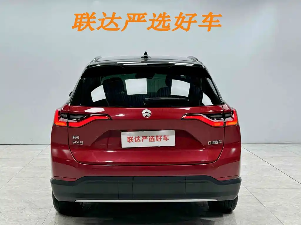 NIO ES8 2019 2018 355KM Standard 6-Seater