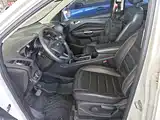 Фото 15 - Ford Kuga