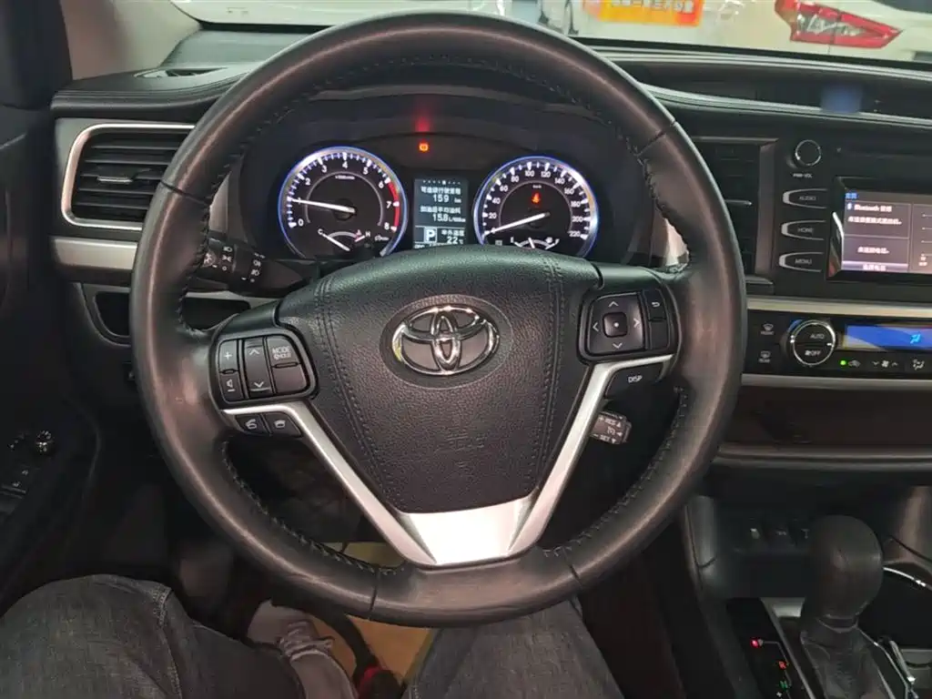 Toyota Highlander 2015 2.0T AWD Luxury Edition 7-seater фото 11