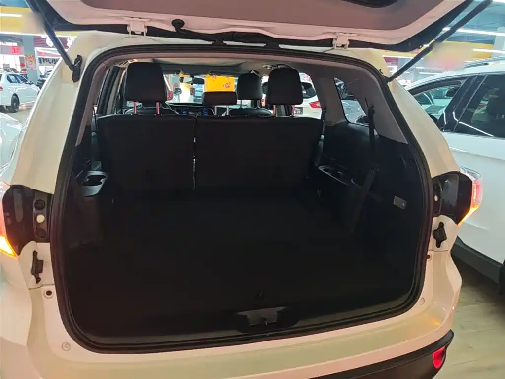 Toyota Highlander 2015 2.0T AWD Luxury Edition 7-seater фото 18