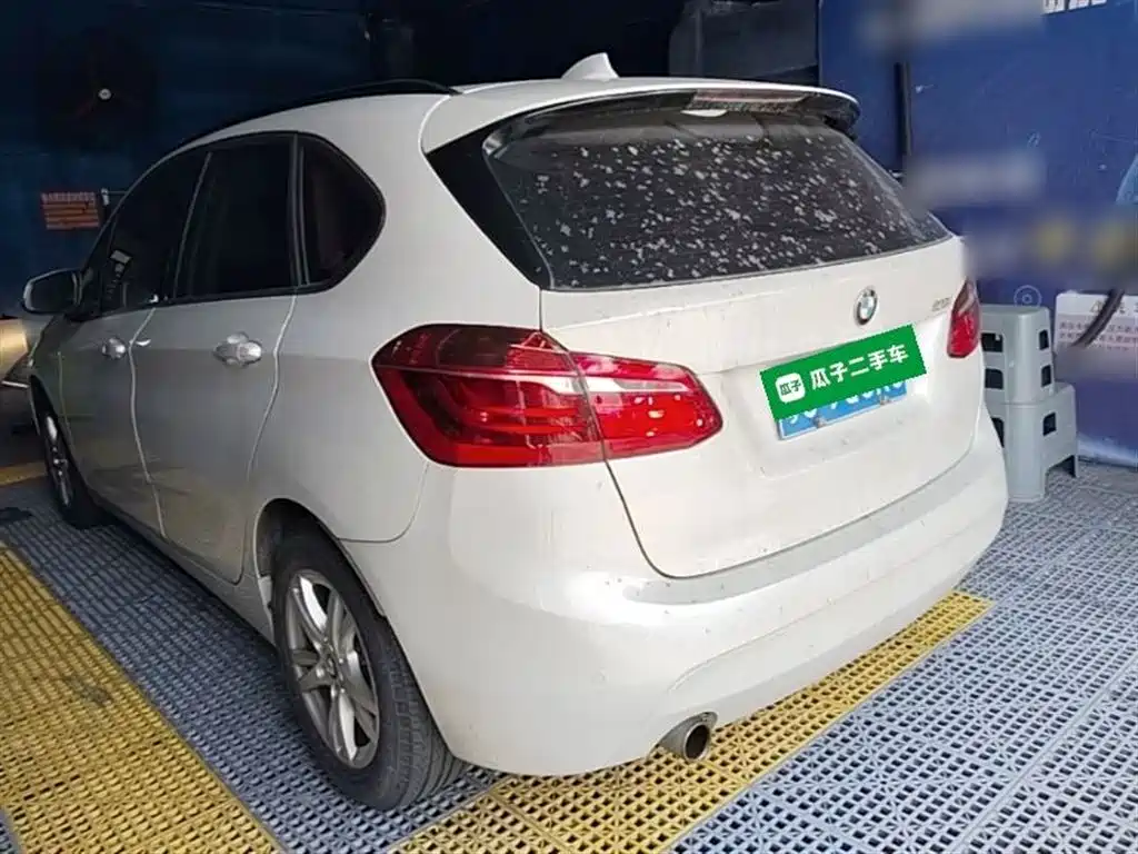 BMW 2 Series Tourer (Import) 2015 218i Leading Type фото 5
