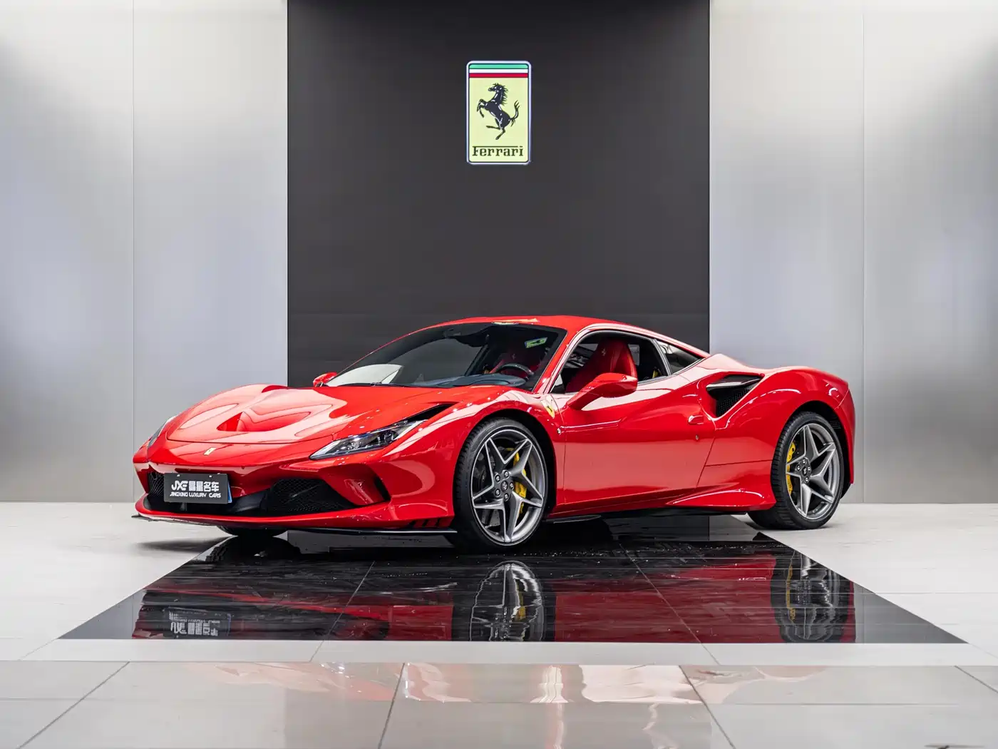 Ferrari F8 2021 2019 Tributo 3.9T V8