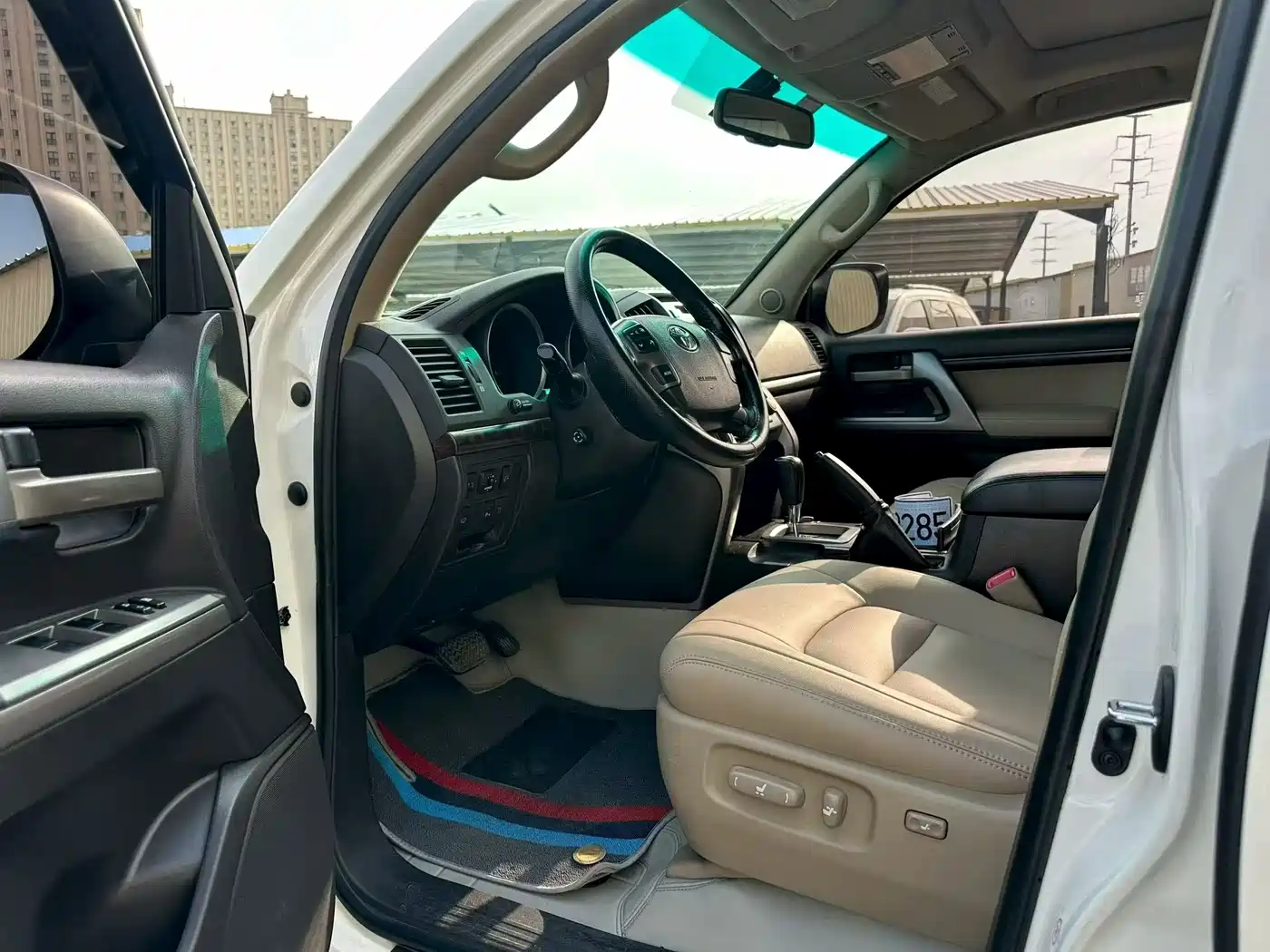 Toyota Land Cruiser 2011 2007 4.7L Automatic VX-R