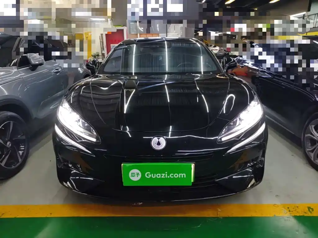 Denza Z9 2025 2024 Model 1100km AWD Max Edition