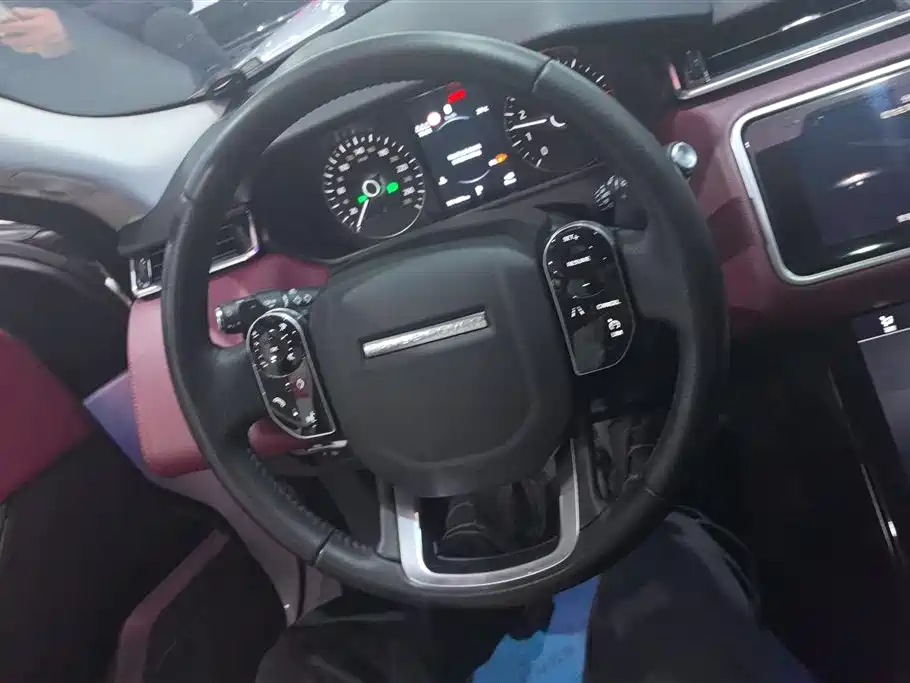 Land Rover Range Rover Velar 2019 250PS фото 15