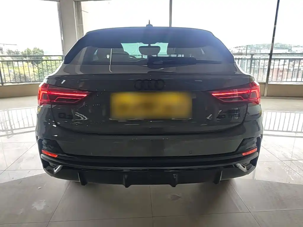 Audi Q3 Sportback 2025 2024 40 TFSI Fashion