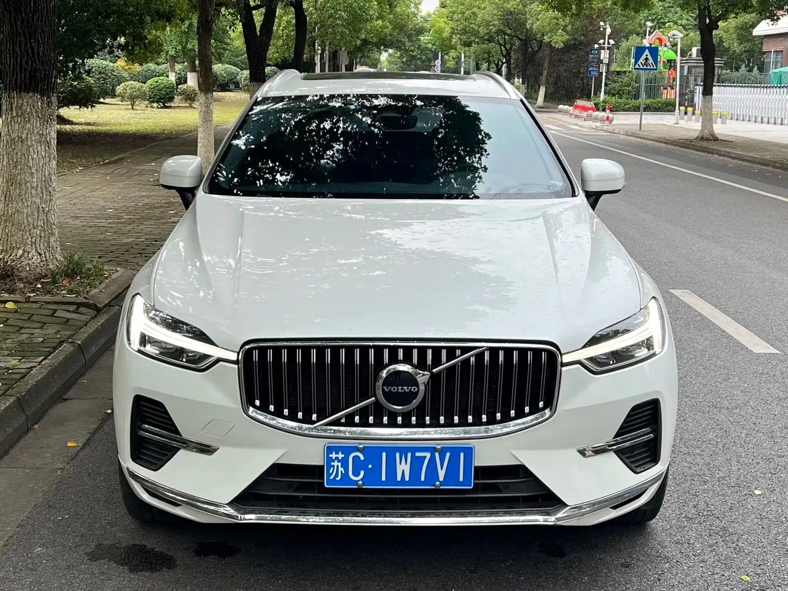 Фото 2 - Volvo XC60