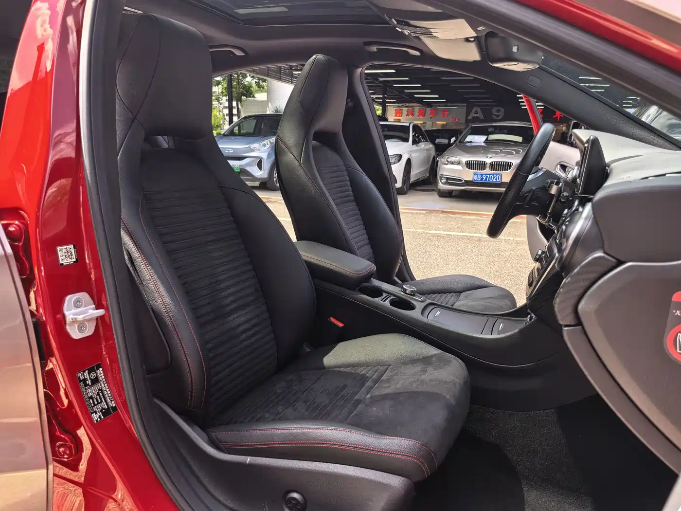 Mercedes-Benz A-Class (Import) 2015 A 200 Sport фото 13
