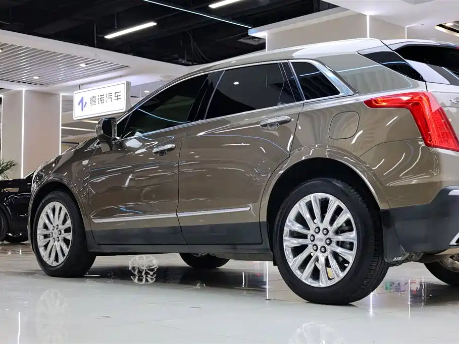 Cadillac XT5 2016 28T AWD Platinum Edition фото 12