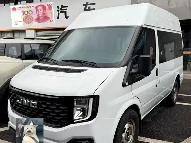 Jiangling JMC Fushun 2024 2.0T Manual Diesel Short Wheelbase Medium Roof Commercial MPV 5-seater