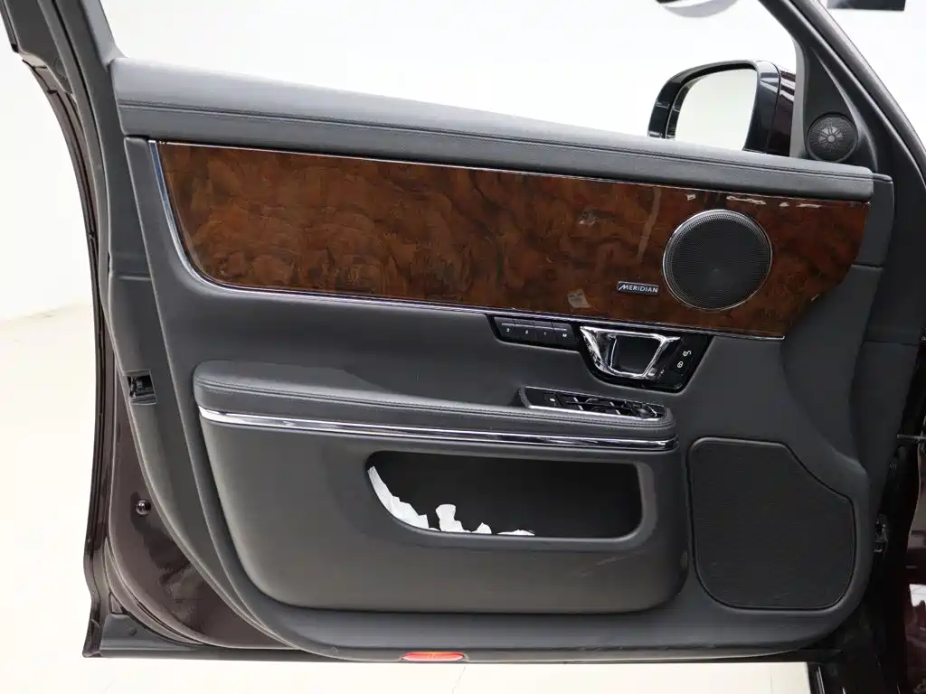 Jaguar XJ 2014 2014 XJL 3.0 SC 2WD Panoramic Business Edition