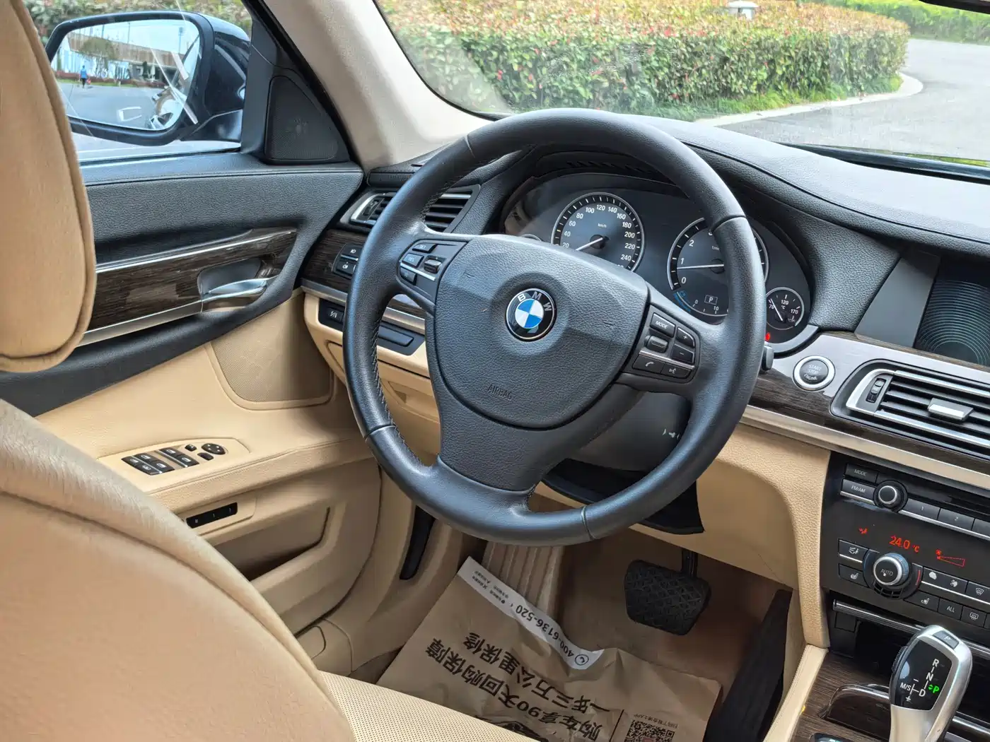 BMW 7 Series 2009 740Li Premium фото 13