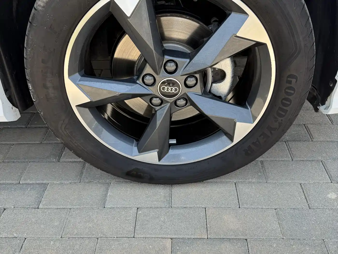 Audi Q3 2023 35 TFSI Fashion Dynamic (1.4T) фото 20
