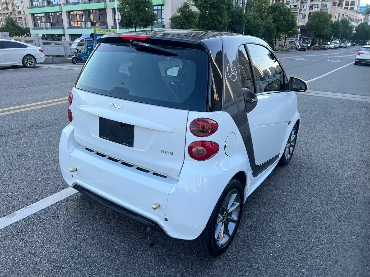 Фото 3 - smart fortwo