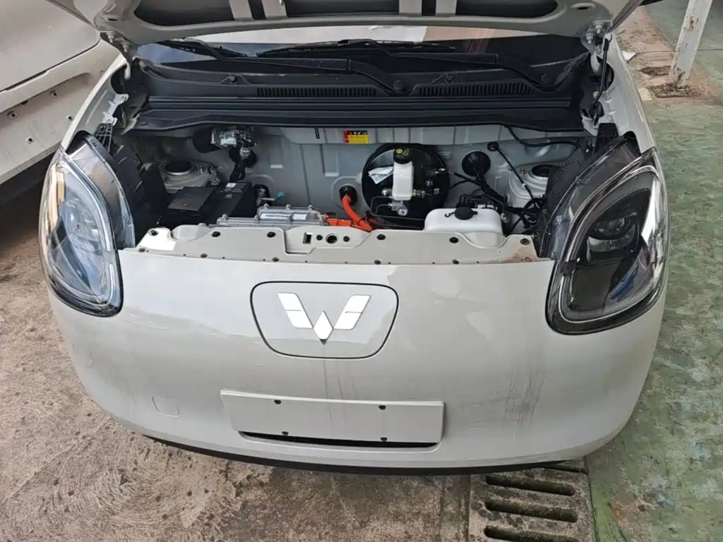 Wuling Motors Hongguang MINIEV 2026 2025 4-Door Advanced