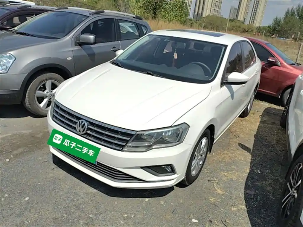 Volkswagen Jetta 2017 1.5L Manual Comfort фото 2