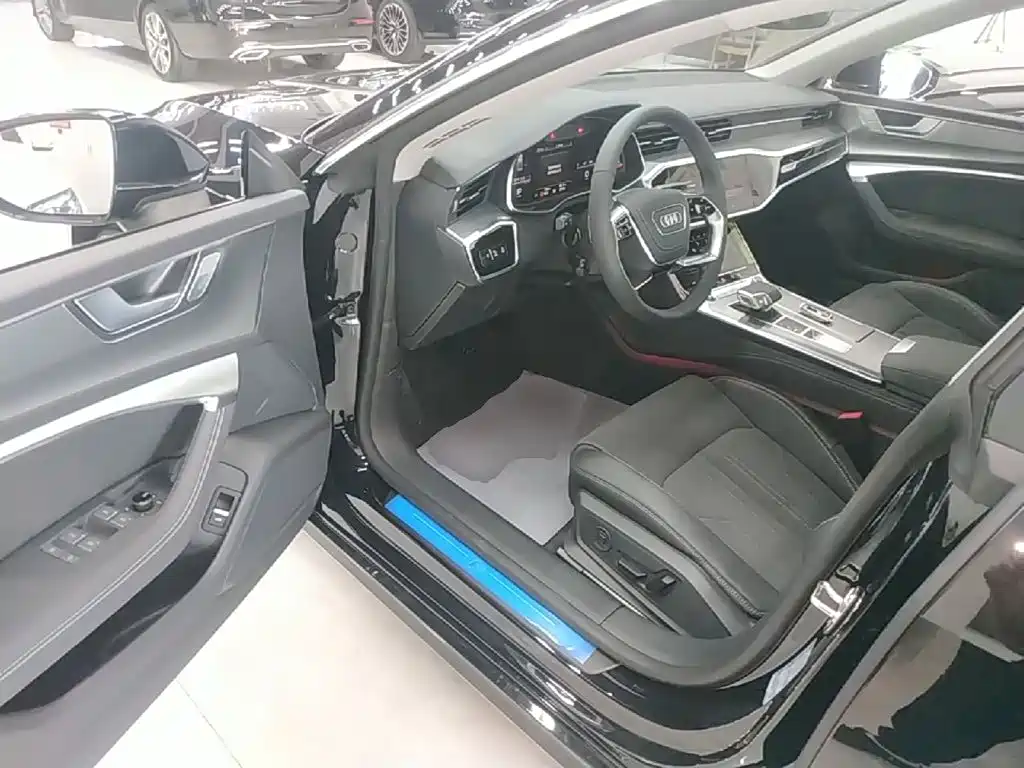 Audi A7L 2026 2024 45 TFSI Luxury