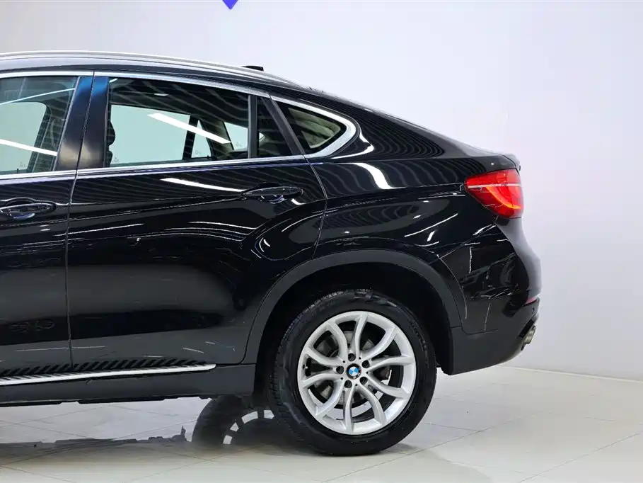 BMW X6 2015 xDrive35i Leading Type фото 4