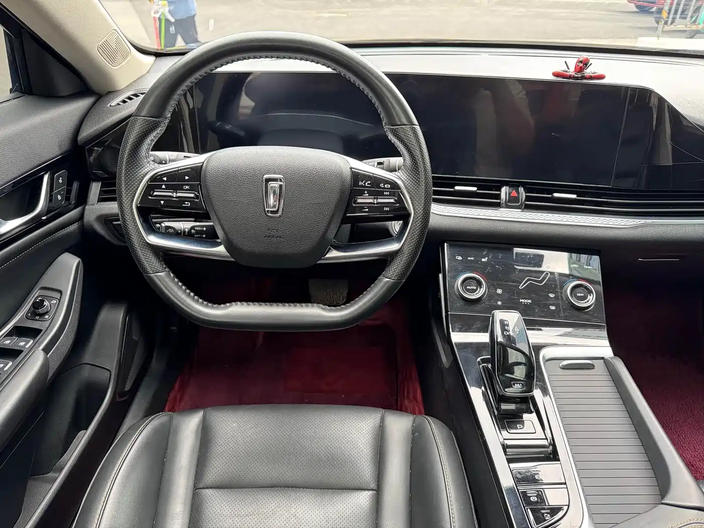 Фото 8 - Besturn B70