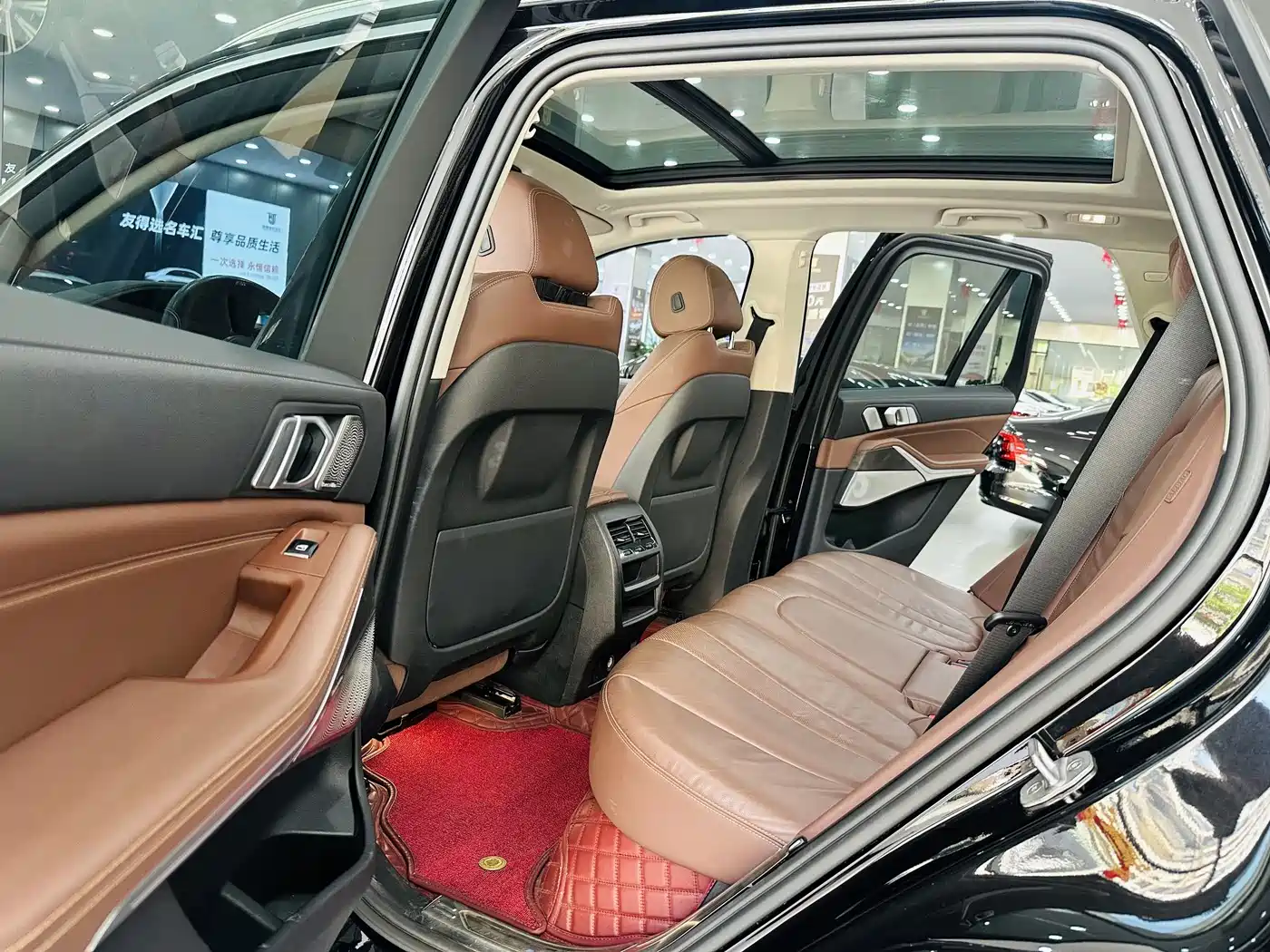 BMW X5 (Import) 2021 xDrive40i M Sport Package фото 6
