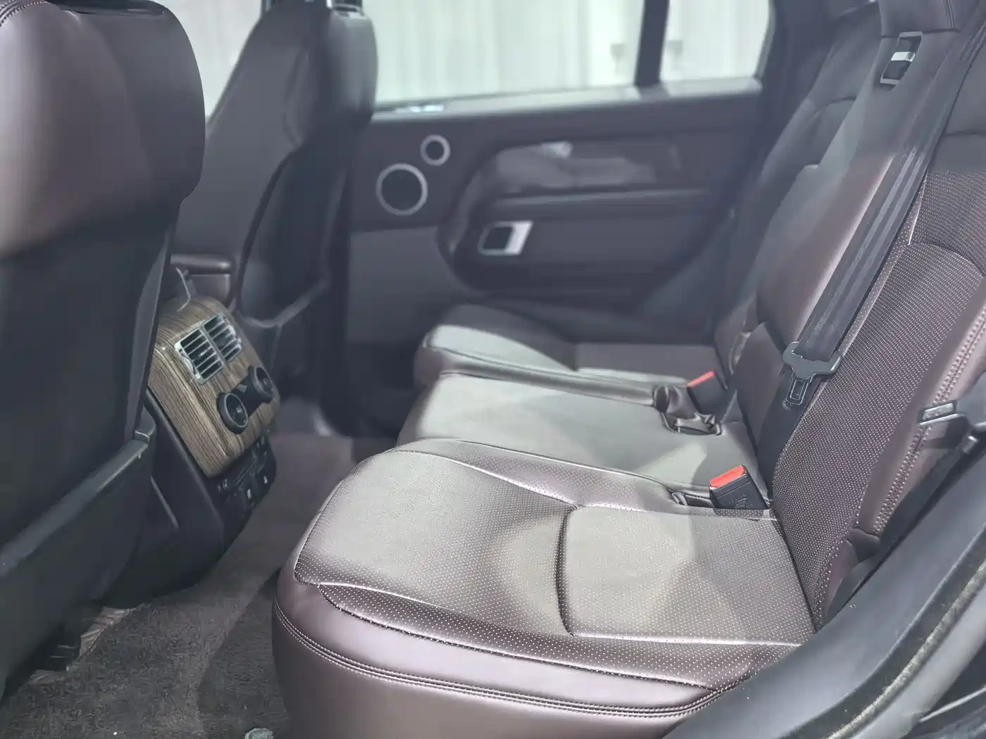 Land Rover Range Rover 2018 3.0 SC V6 Golden Age Edition фото 5