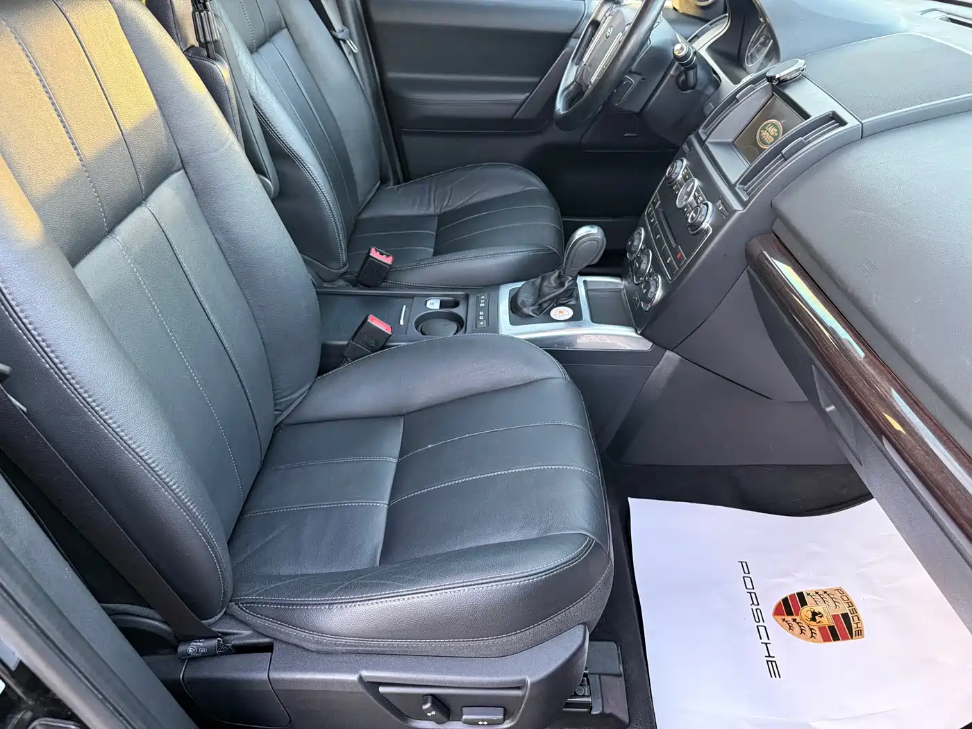 Land Rover Freelander 2 2014 2.0T Si4 SE Gasoline Edition фото 12