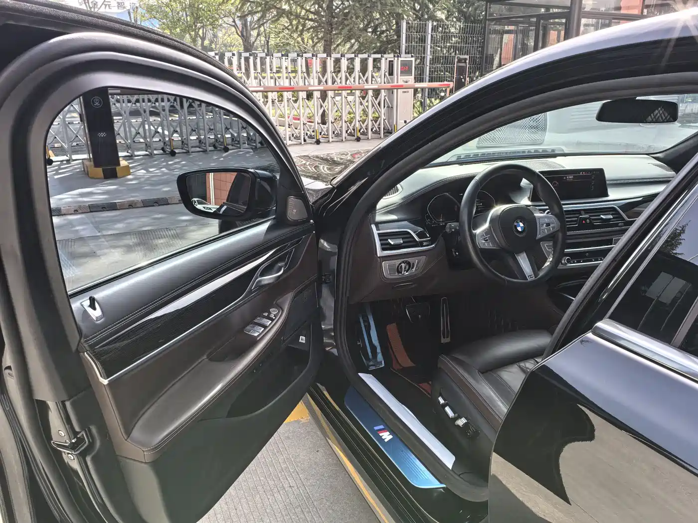BMW 7 Series 2019 Facelift 730Li M Sport Package фото 11